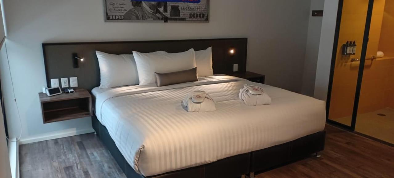Alt Urbana Hotell León Eksteriør bilde