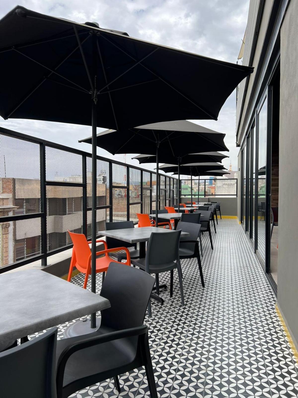 Alt Urbana Hotell León Eksteriør bilde